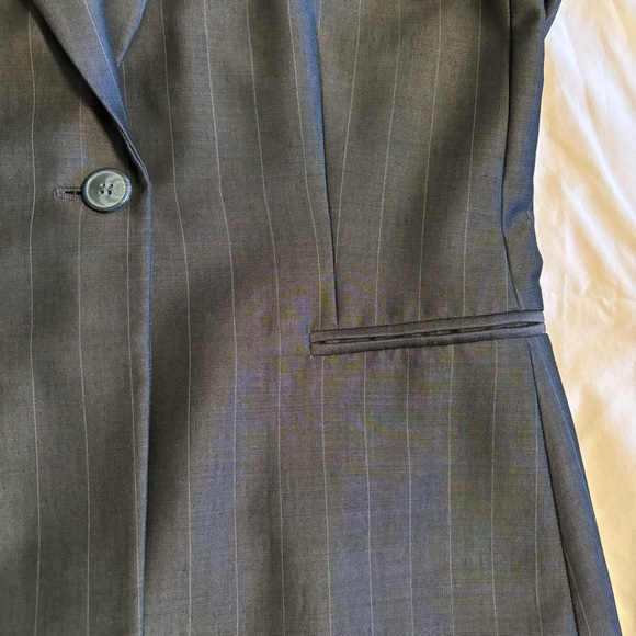 Pants, wJacket & Skirt, Suit, Gray wPale Pink Pinstripe, Jones New York, 8 & 10P - Picture 4 of 16